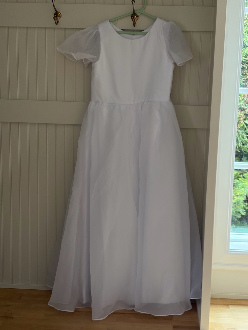 Girls White Communion / Special Occasion Dress